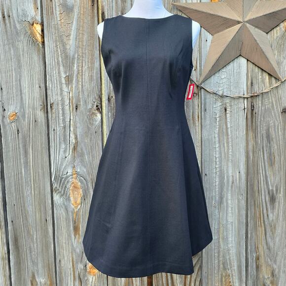 Spanx Dress Size M Black Ponte 4way Stretch Perfect Fit Flare Sleeveless Medium - Picture 1 of 9